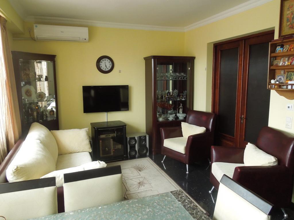 Lika'S Apartment Батуми Номер фото